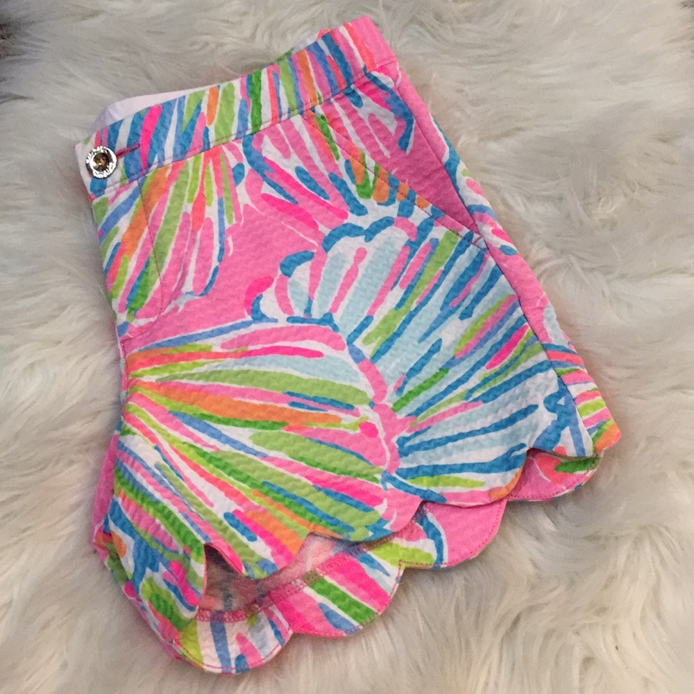 EUC Lilly Pulitzer Shellabrate Buttercup Shorts 4